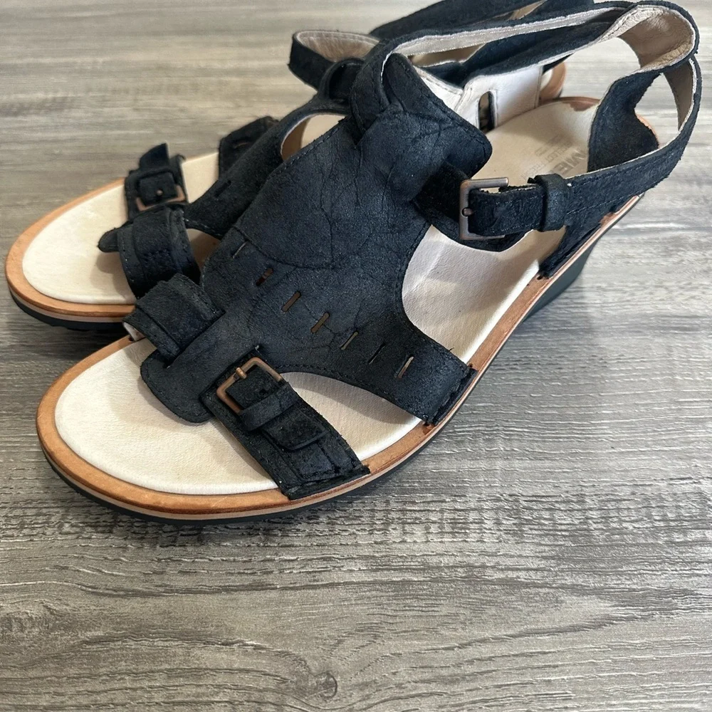 Merrell Sirah Cloak Wedge Black Grain Leather Shoe
